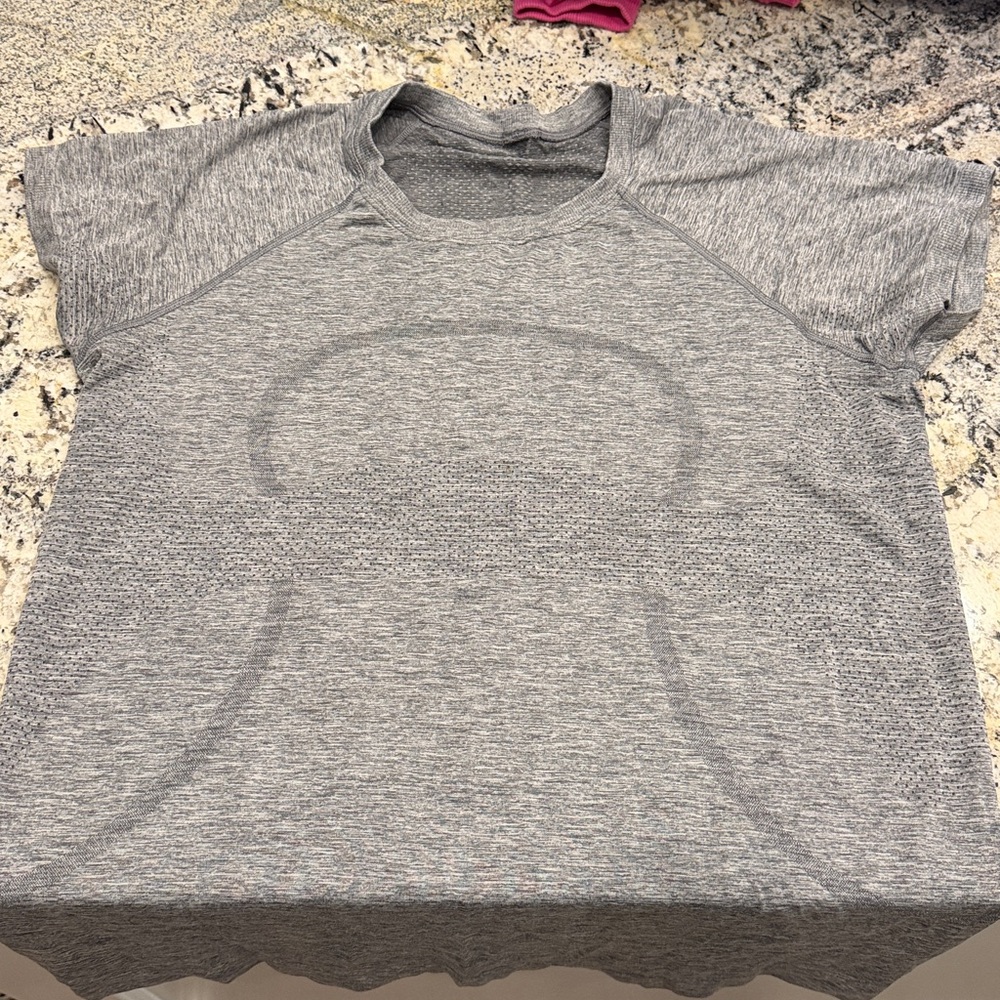 Lululemon Gray Short Sleeve Athletic Top